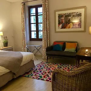 Couette-café Mas St Jean, Noves