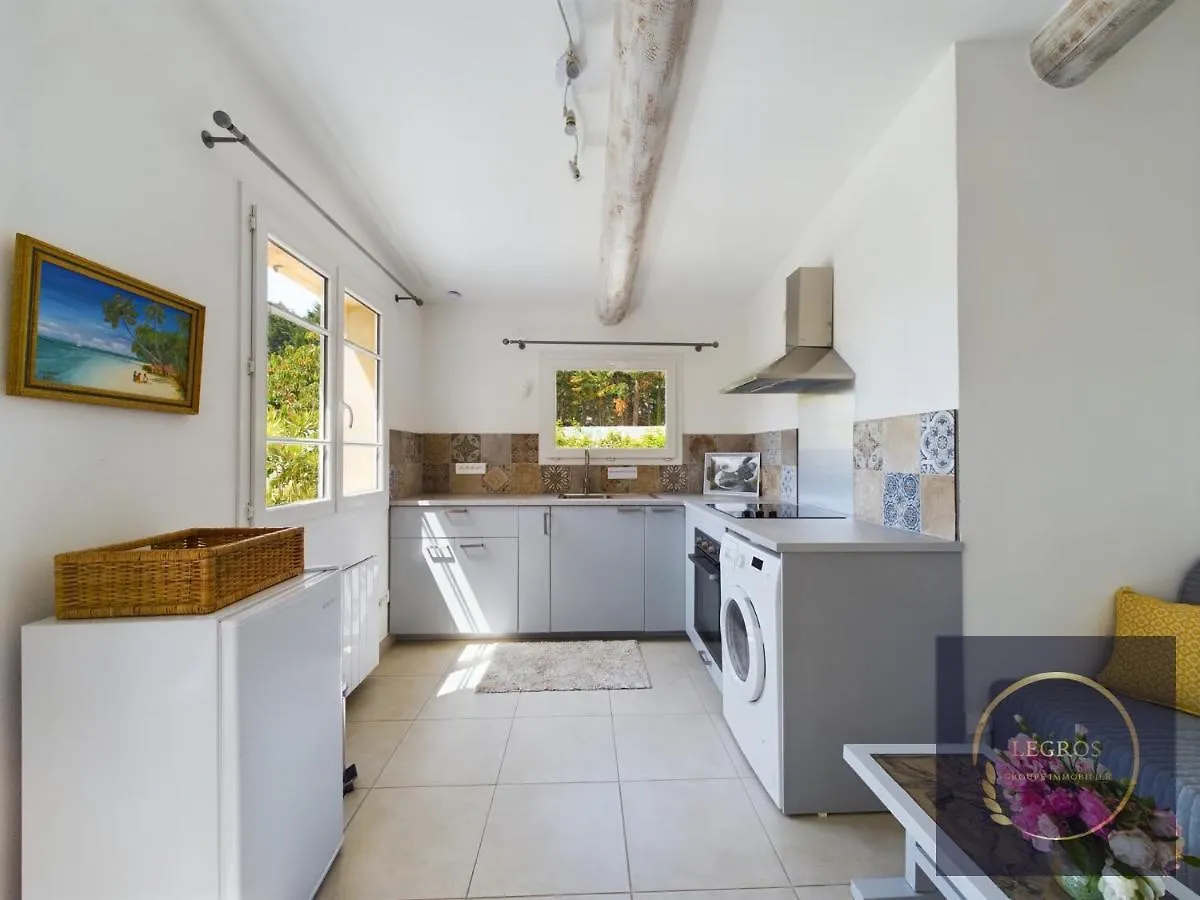 Holiday home Gite De La Draillette Noves